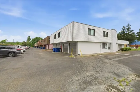 16 147th Avenue SE Bellevue WA 98007