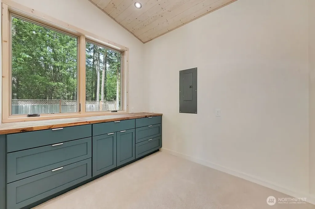 196 Nolton Road Nordland WA 98358