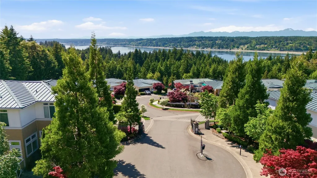 5822 122nd Street Gig Harbor WA 98332