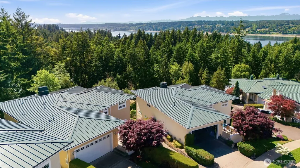 5822 122nd Street Gig Harbor WA 98332