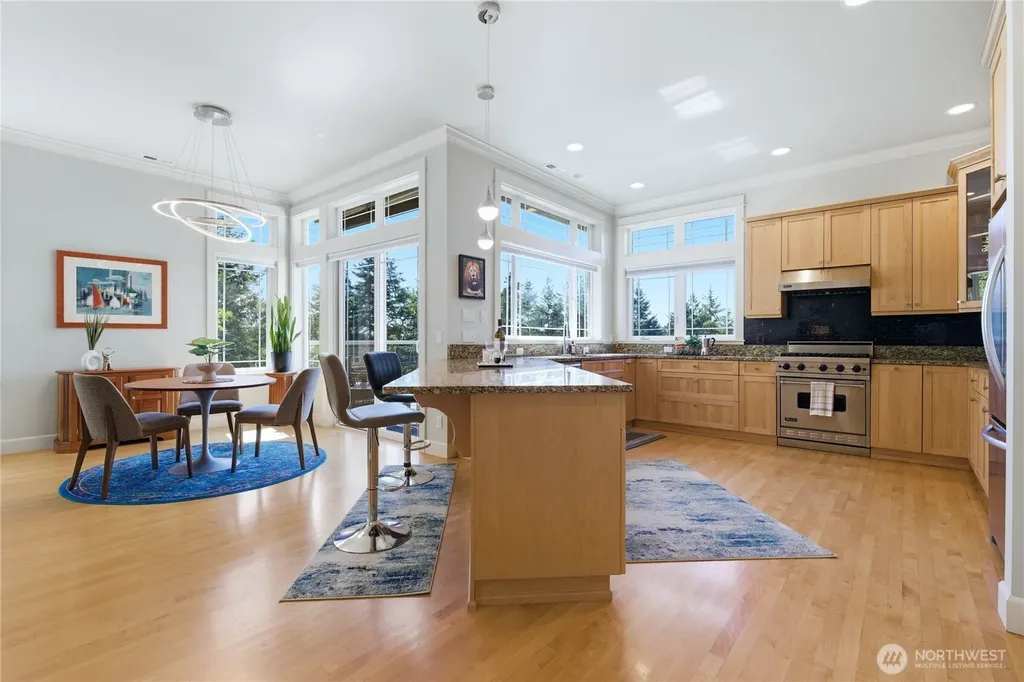5822 122nd Street Gig Harbor WA 98332