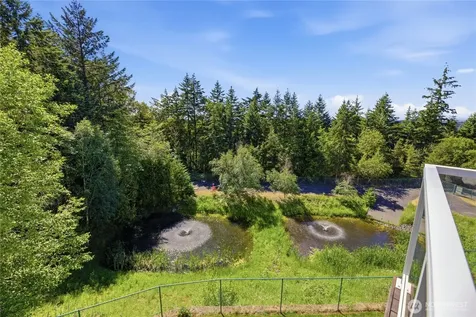 5822 122nd Street Gig Harbor WA 98332