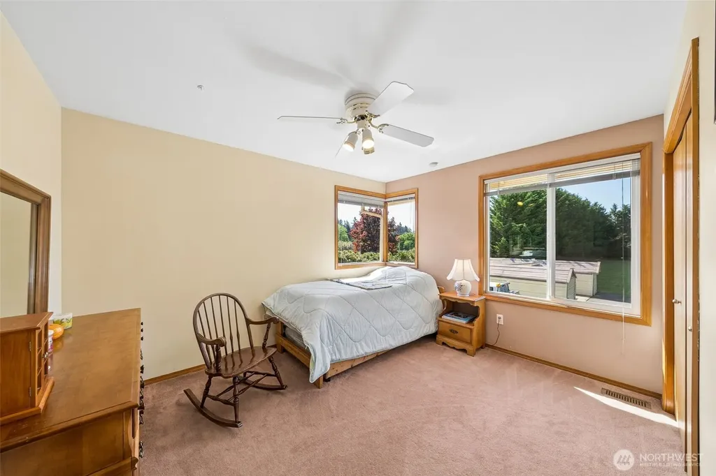 16516 SE 368th Street Auburn WA 98092