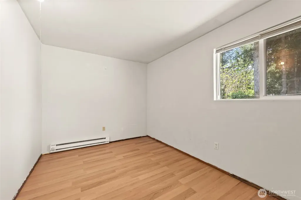 13721 37th Avenue NE Seattle WA 98125