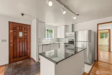 13721 37th Avenue NE Seattle WA 98125
