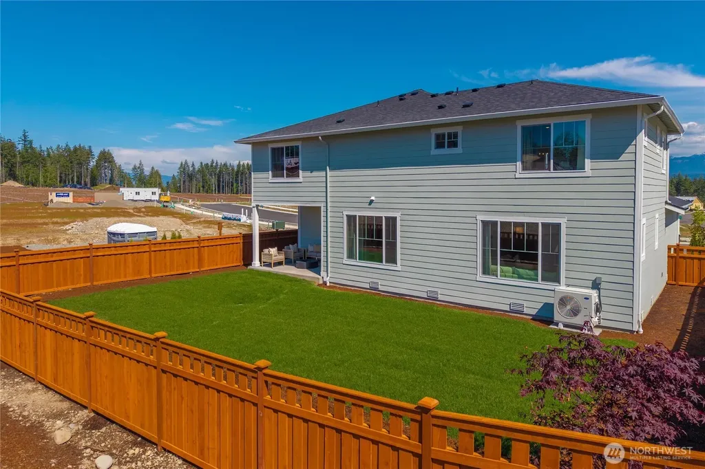 13914 208th Avenue E Bonney Lake WA 98391
