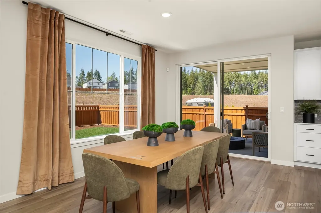 13914 208th Avenue E Bonney Lake WA 98391
