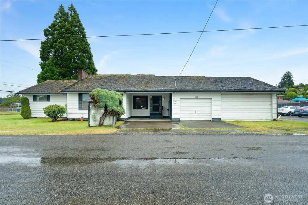 106 Jefferson Street South Bend WA 98586
