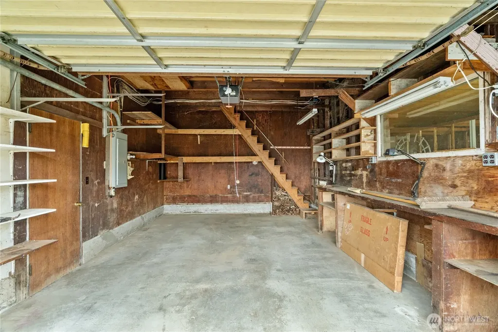 106 Jefferson Street South Bend WA 98586