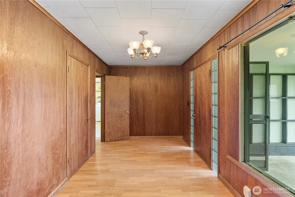 106 Jefferson Street South Bend WA 98586
