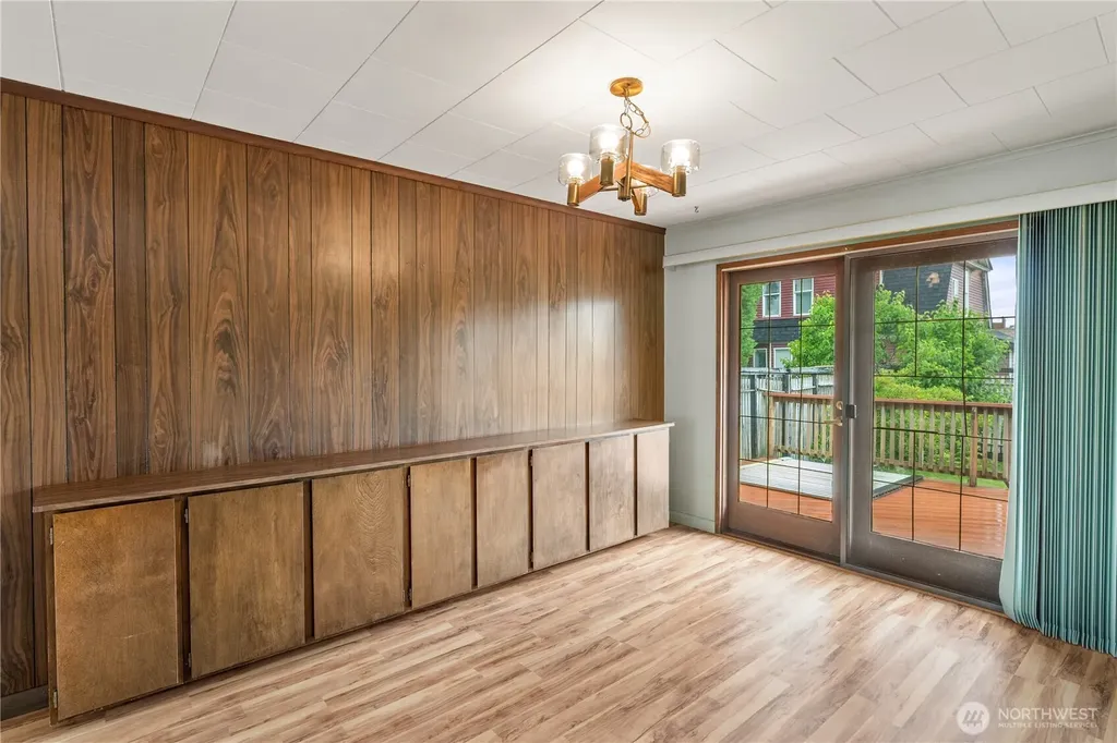 106 Jefferson Street South Bend WA 98586