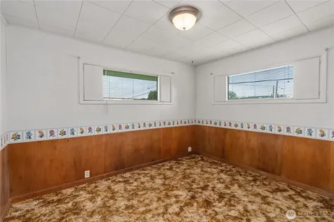 106 Jefferson Street South Bend WA 98586
