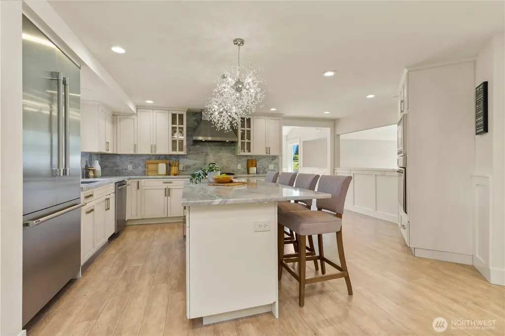 13731 65th Place W Edmonds WA 98026