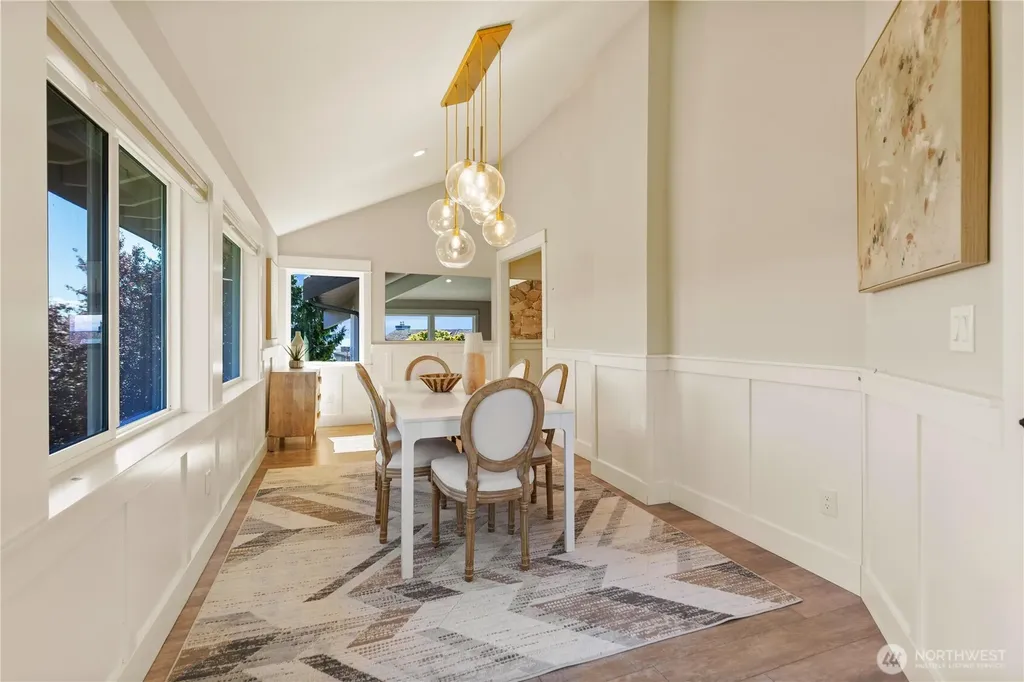 13731 65th Place W Edmonds WA 98026