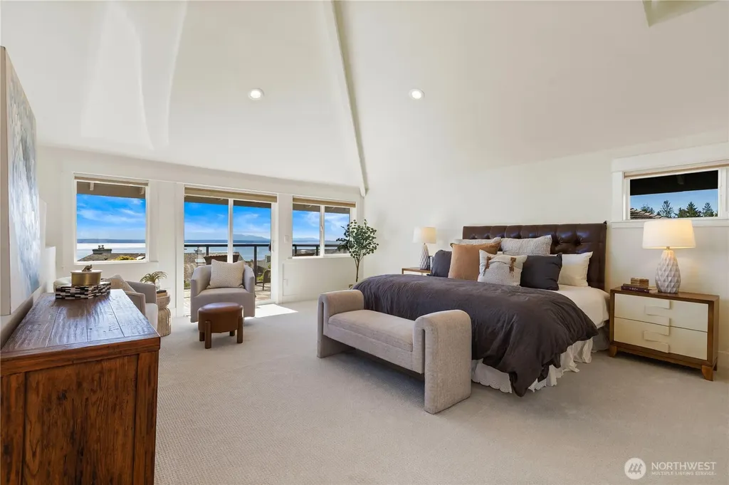 13731 65th Place W Edmonds WA 98026