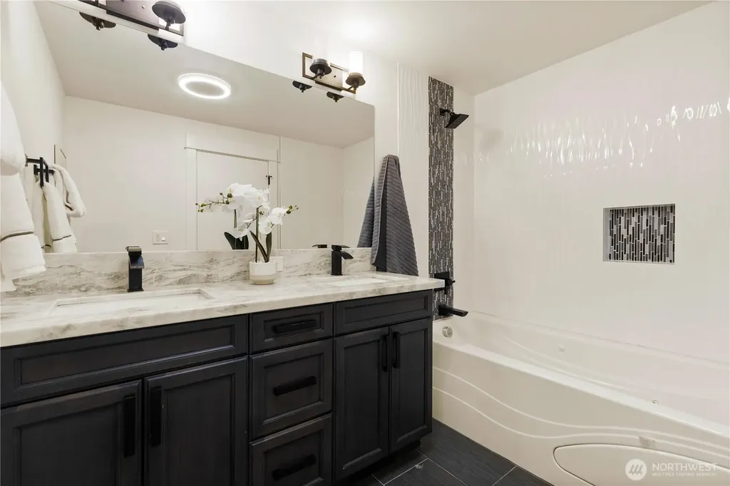 13731 65th Place W Edmonds WA 98026