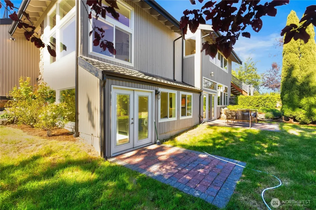 13731 65th Place W Edmonds WA 98026