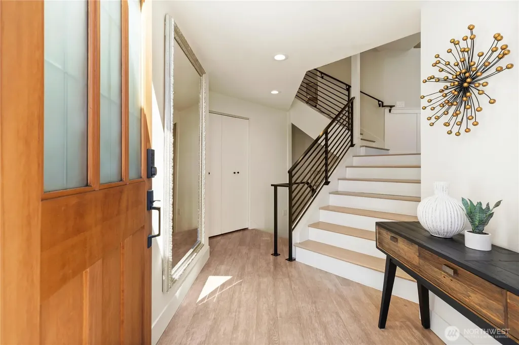 13731 65th Place W Edmonds WA 98026
