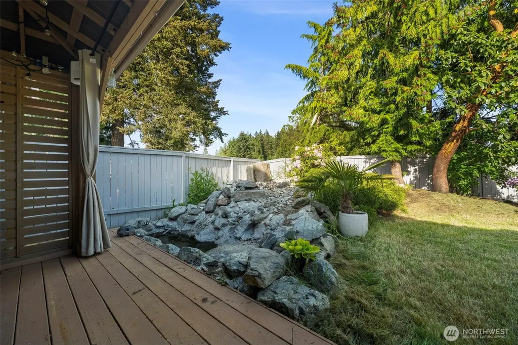 1706 Balsa Court Milton WA 98354
