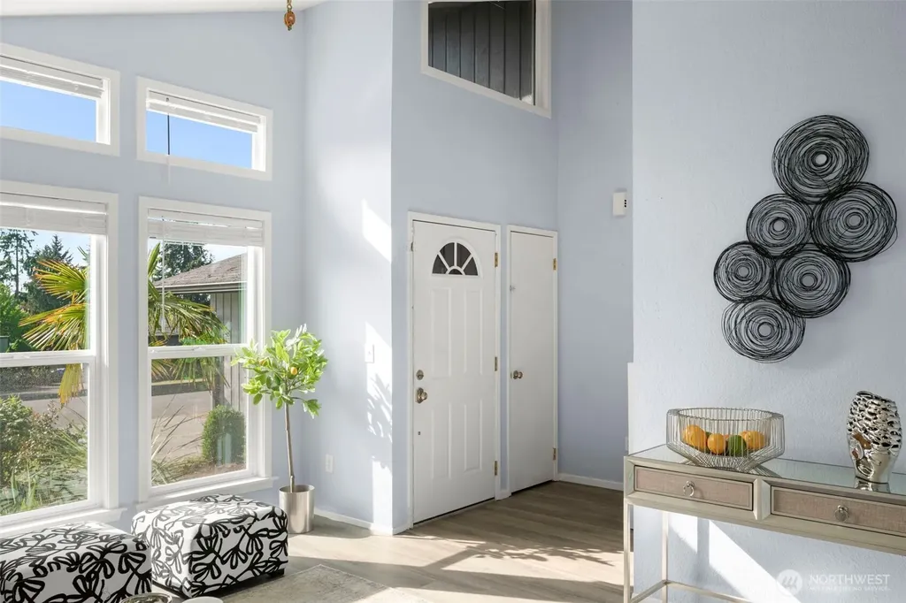 1706 Balsa Court Milton WA 98354