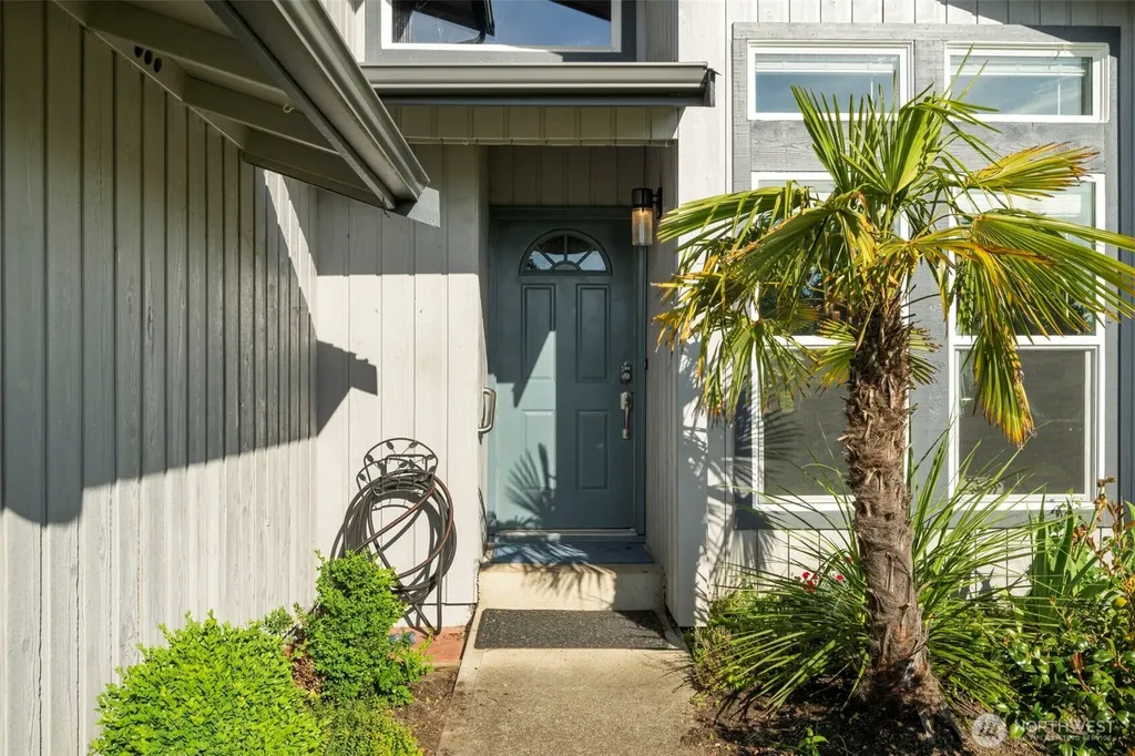 1706 Balsa Court Milton WA 98354