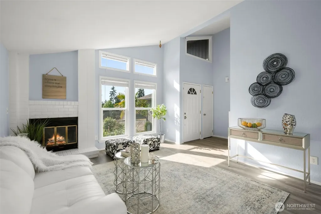 1706 Balsa Court Milton WA 98354