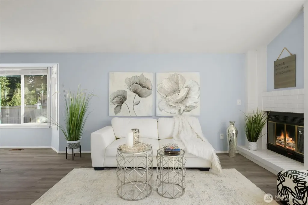 1706 Balsa Court Milton WA 98354