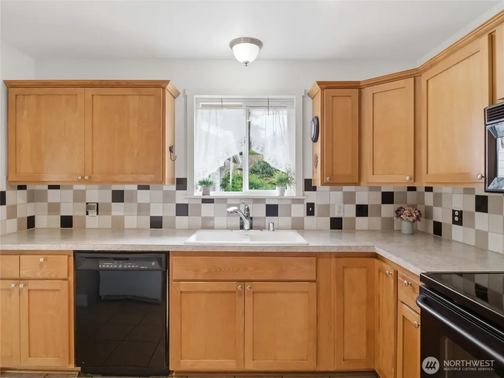1107 North Street SE Tumwater WA 98501
