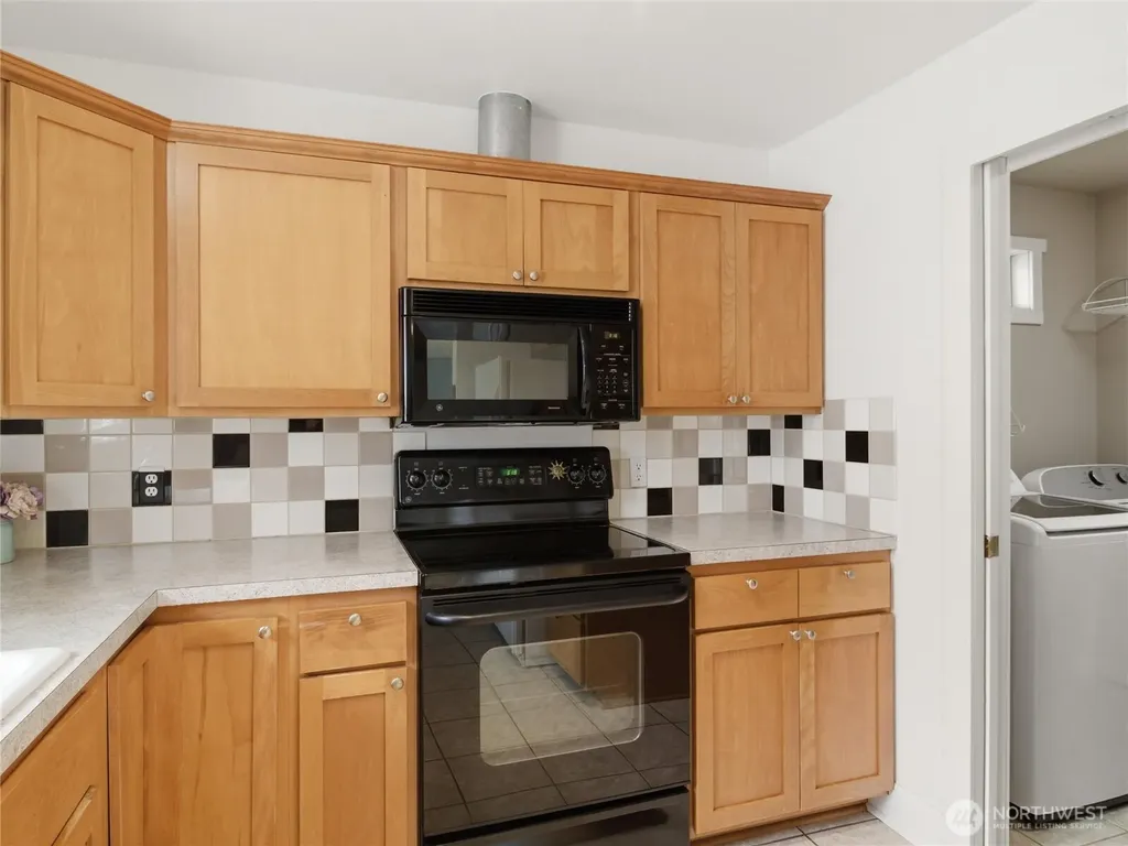 1107 North Street SE Tumwater WA 98501