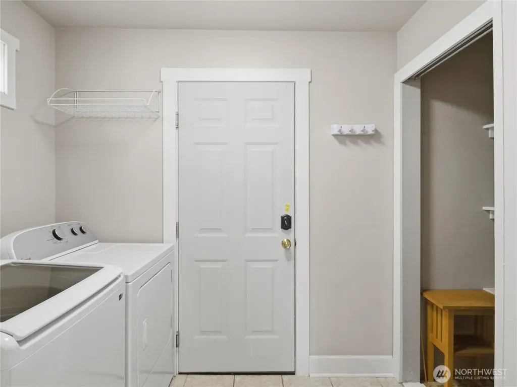 1107 North Street SE Tumwater WA 98501