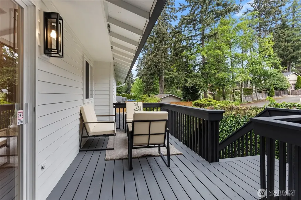 20111 80th Avenue W Edmonds WA 98026