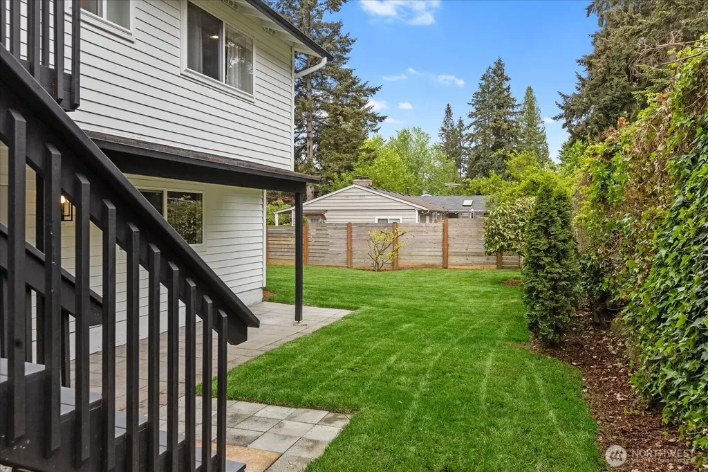 20111 80th Avenue W Edmonds WA 98026