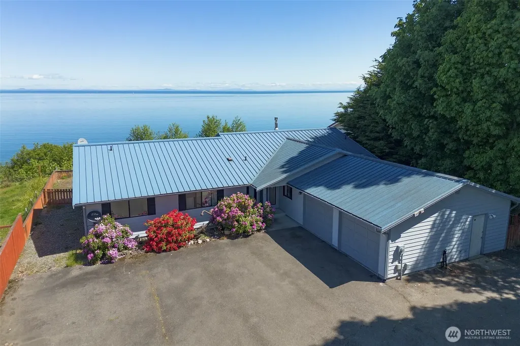 1801 Harborcrest Place Port Angeles WA 98362