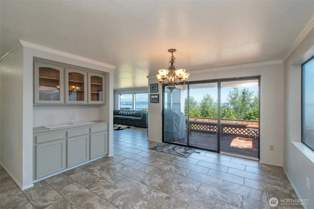 1801 Harborcrest Place Port Angeles WA 98362