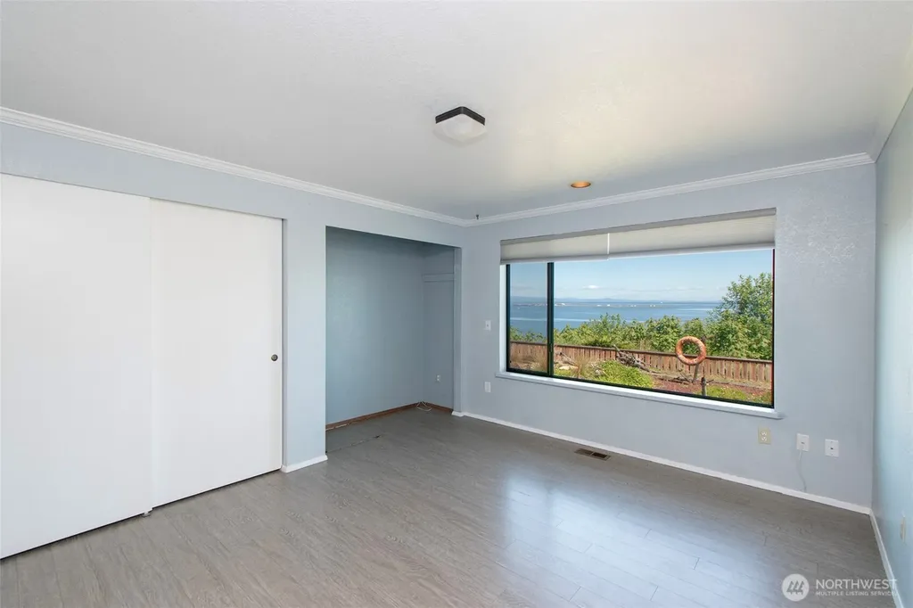 1801 Harborcrest Place Port Angeles WA 98362