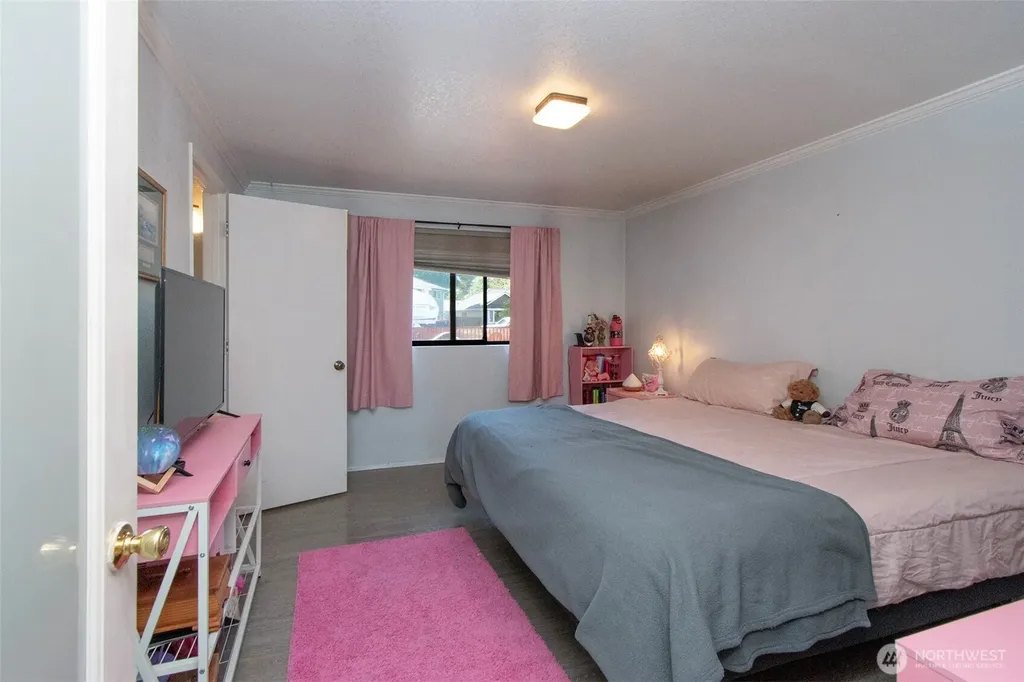 1801 Harborcrest Place Port Angeles WA 98362