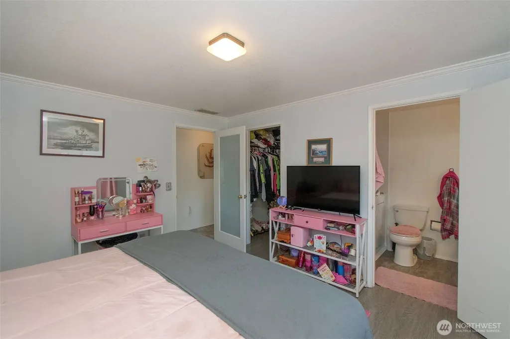 1801 Harborcrest Place Port Angeles WA 98362