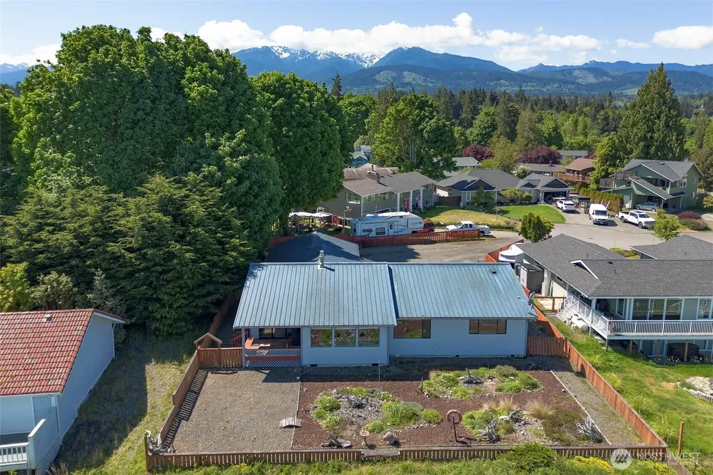1801 Harborcrest Place Port Angeles WA 98362
