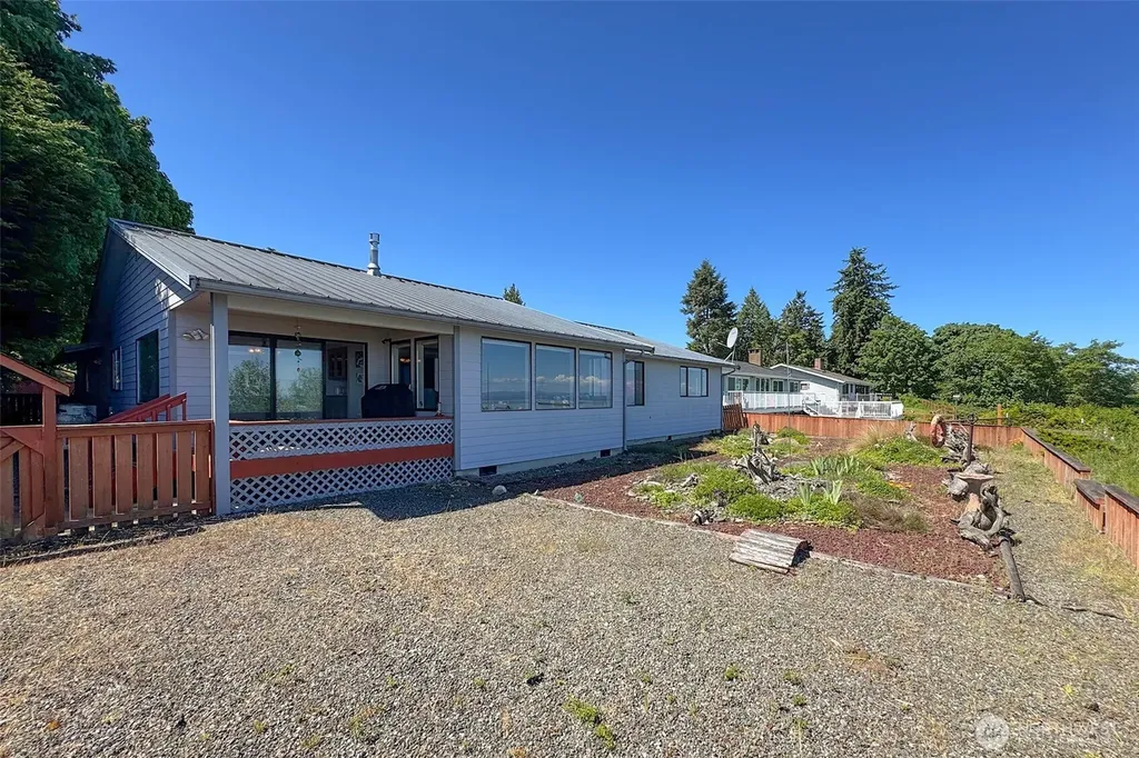 1801 Harborcrest Place Port Angeles WA 98362