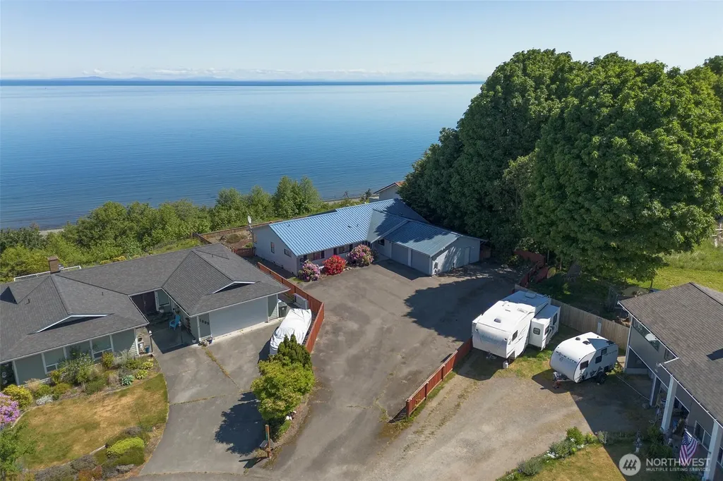 1801 Harborcrest Place Port Angeles WA 98362
