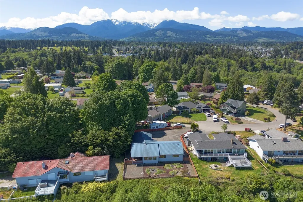 1801 Harborcrest Place Port Angeles WA 98362