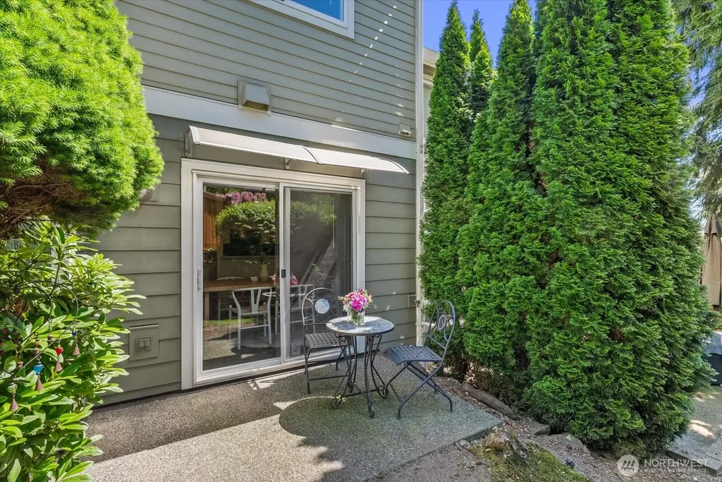 13274 NE 182nd Street Woodinville WA 98072