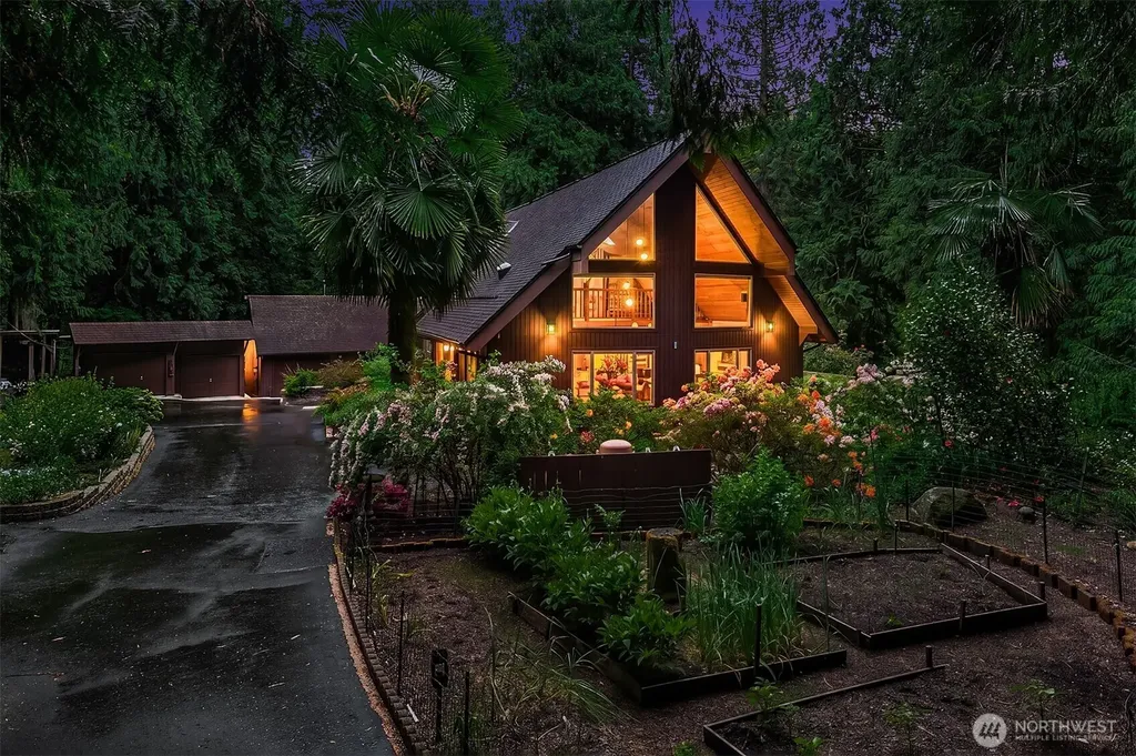 20717 SE 222nd Street Maple Valley WA 98038