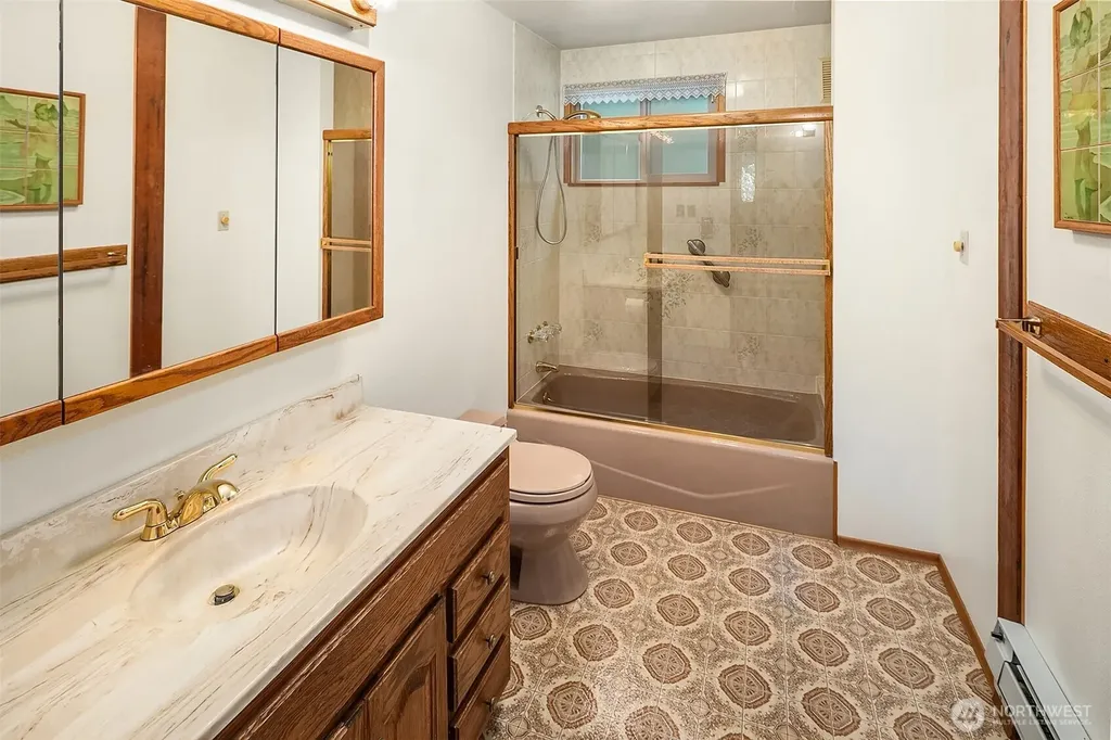 20717 SE 222nd Street Maple Valley WA 98038
