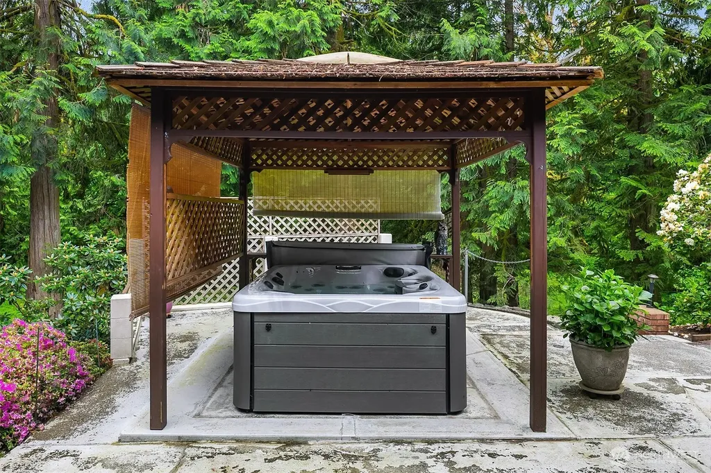 20717 SE 222nd Street Maple Valley WA 98038