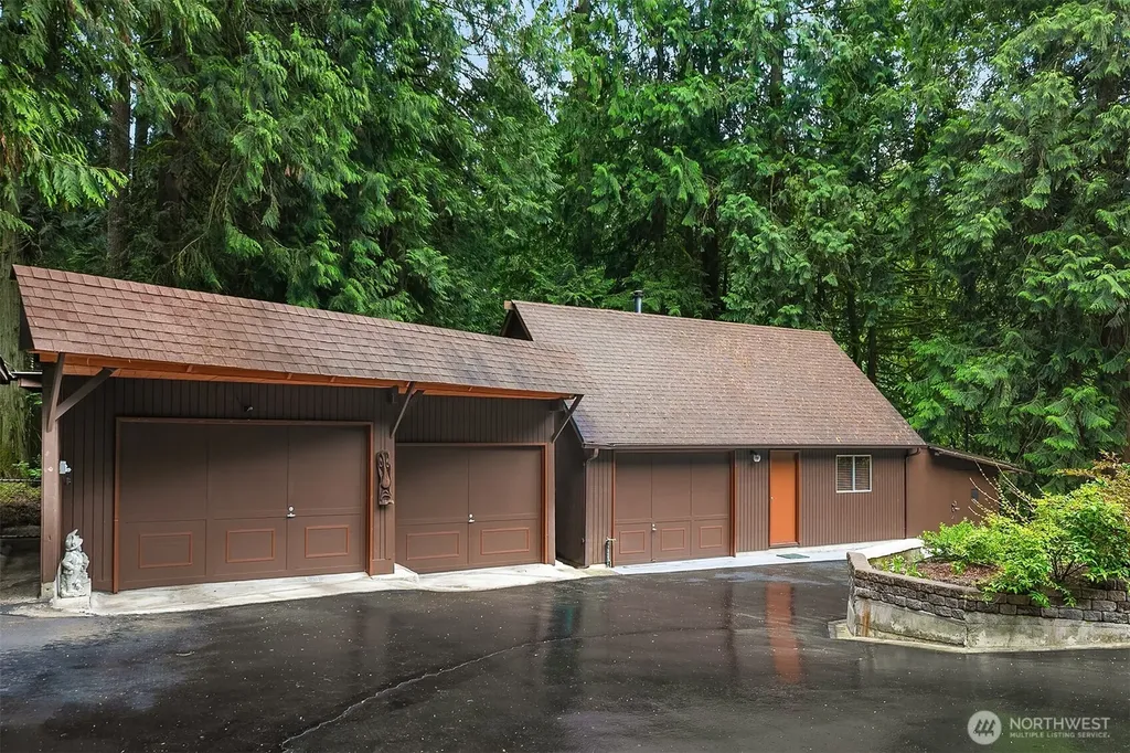 20717 SE 222nd Street Maple Valley WA 98038