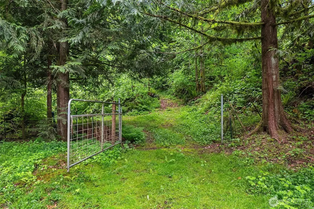 20717 SE 222nd Street Maple Valley WA 98038
