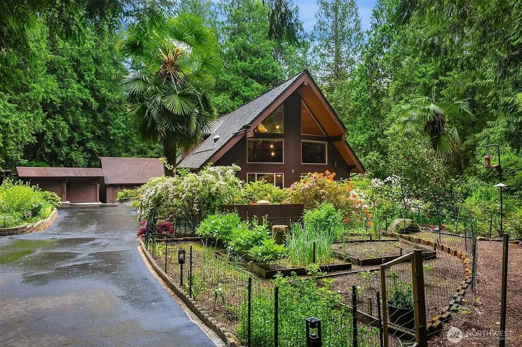 20717 SE 222nd Street Maple Valley WA 98038
