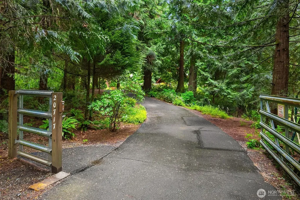 20717 SE 222nd Street Maple Valley WA 98038