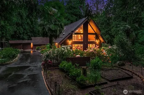20717 SE 222nd Street Maple Valley WA 98038